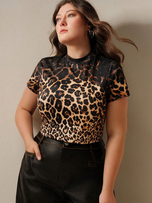 BLUSA CORTA CON ESTAMPADO DE LEOPARDO Blusa Plus Size 04 CELINAH MOTF 1XL 