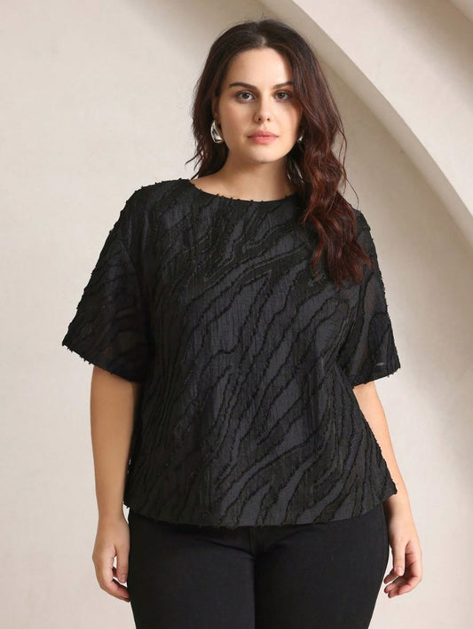 BLUSA DE ESCOTE REDONDO CON TEXTURA Blusa Plus Size 12 CELINAH MOTF 1XL 